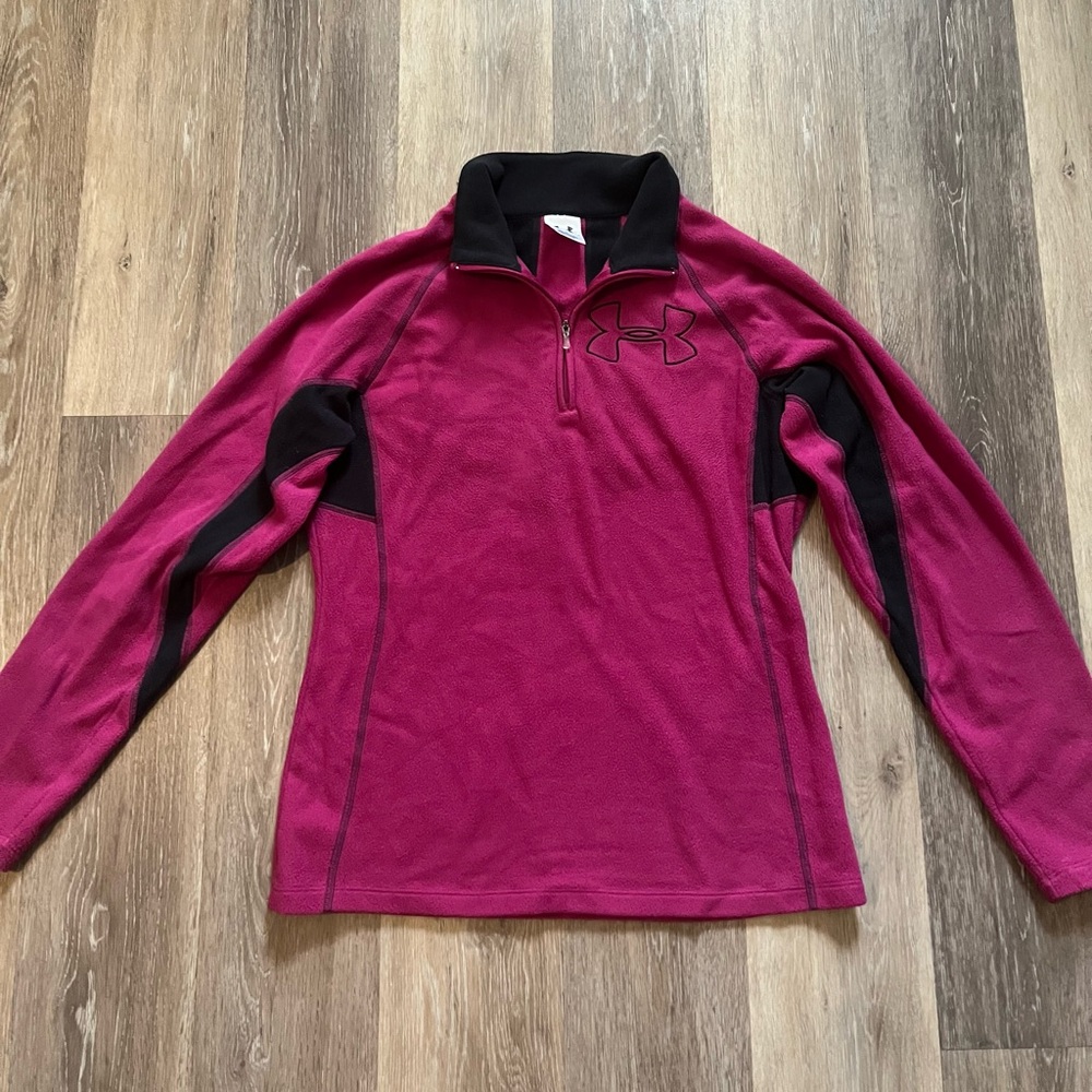 EUC Under Armour Half Zip